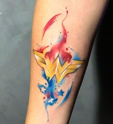 Ww Tattoo, Super Hero Tattoos, Wonder Woman Tattoo, Wonder Woman Drawing, Hero Tattoo, Wonder Woman Design, Tattoos For Black Skin, Pretty Tattoos For Women, Bff Tattoos