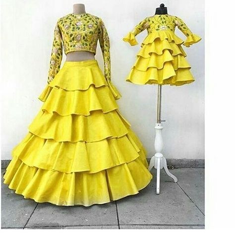 Mommy Daughter Dresses, Mom Daughter Matching Dresses, Mom And Baby Dresses, Mom Daughter Outfits, Mother Daughter Fashion, Mother Daughter Dresses Matching, Mother Daughter Outfits, Mother Daughter Dress, Lehnga Designs