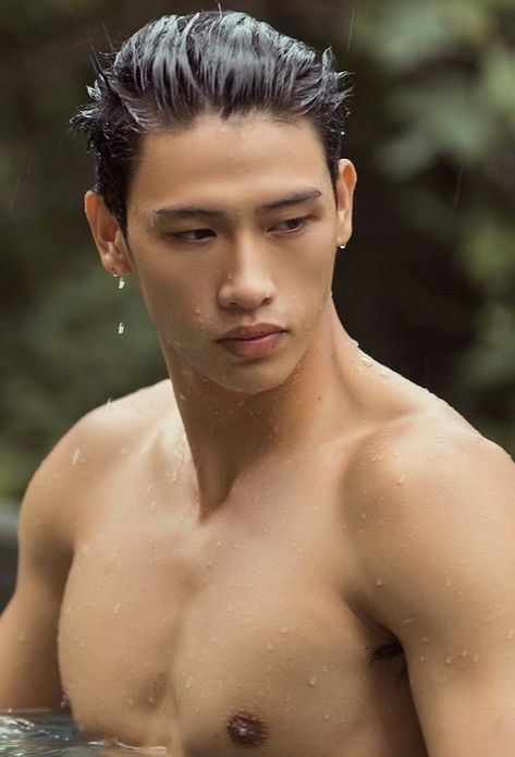 Asian Men's Hairstyles, Asian Male Model, Asian Men Hairstyle, Interactive Stories, Body Builder, Japanese Men, Body Poses, Men Model, Male Figure