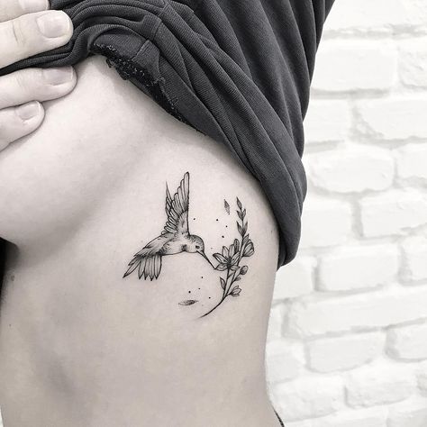 Ribcage Tattoos For Women Flower, Dragonfly And Hummingbird Tattoo, Hummingbird Hip Tattoo, Hummingbird Fine Line Tattoo, Hummingbird Wrist Tattoo, Butterfly Trail Tattoo, Hummingbird And Butterfly Tattoo, Hummingbird Tattoo With Flowers, Hummingbird Tattoo Black