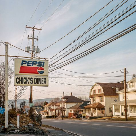 Medium Format Camera, Arcadia Bay, Americana Aesthetic, Midwest Emo, Small Town America, Small Town Life, Random Thoughts, Vintage Stuff, American Cities