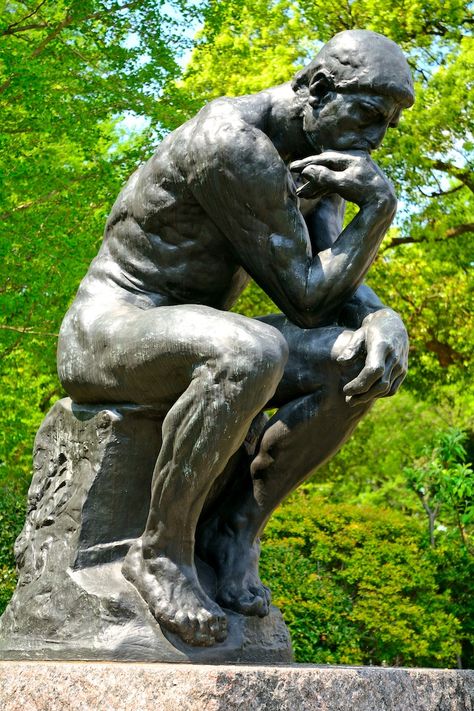 18 Famous Sculptures in History from Michelangelo to Jeff Koons Statue Of Liberty Quote, Thinking Statue, Rodin The Thinker, Rodin Sculpture, Anatomy Sculpture, Statue Tattoo, Famous Sculptures, Mermaid Statues, The Thinker