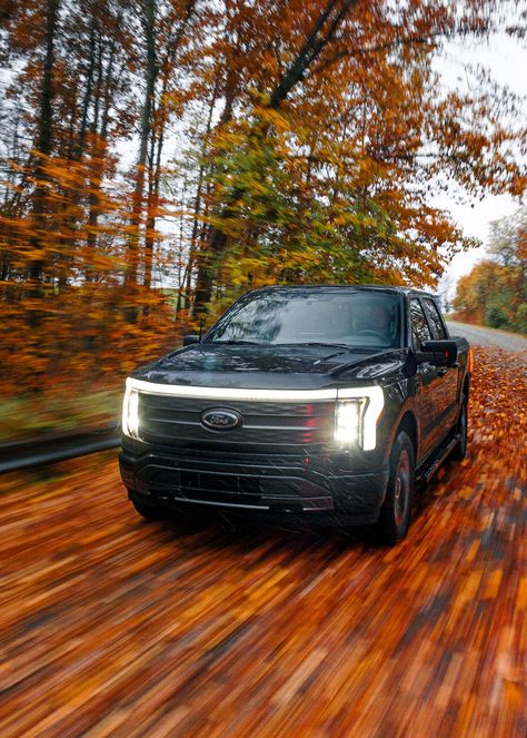 Ford Lightning, Livonia Michigan, Electric Pickup, Electric Truck, Built Ford Tough, Vision Board Manifestation, Nissan Frontier, Electric Vehicles, High Beam