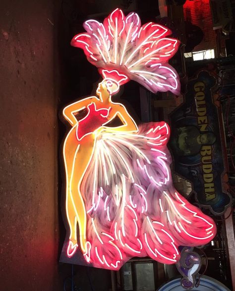 Neon show girl, part of our rental inventory. #Neon #NeonSign #Showgirl #NeonShowGirl #LasVegas #Show #Pink #PinkFeathers #ClassicNeon… Flamingo Vegas, Vegas Showgirl, Las Vegas Photography, 80s Disco, Vintage Neon Signs, Love Day, Neon Nights, Retro Sign, Neon Wallpaper