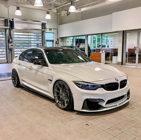 Luxury Goals, Car Builds, Bmw M Series, Car Community, Rich Cars, F80 M3, Bavarian Motor Works, Bmw F30, Gold Money