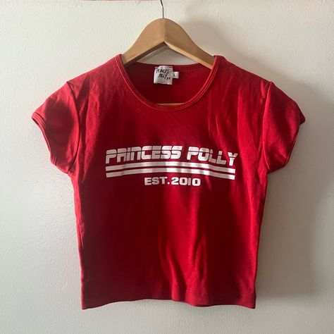 Princess Polly Red Baby Tee ! Cap Sleeve Crewneck Racer Exclusive Tee From Los Angeles Popup Fits Size S-L Never Worn! Angeles, Los Angeles, Red Baby Tee, Cute Baby Tees, Baby Tee Outfit, Baby Tees 90s, Red Graphic Tee, Thrift Inspo, Outfit Styles