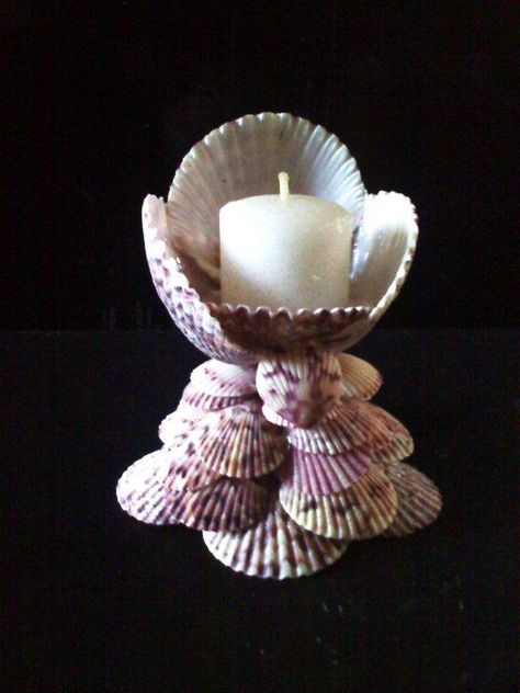 Scallop Shell Crafts, Scallop Shell Craft, Seashell Candle Holder, Seashell Art Diy, Shell Candle Holder, Newspaper Crafts Diy, Sea Shells Diy, Art Coquillage, Seashell Candles