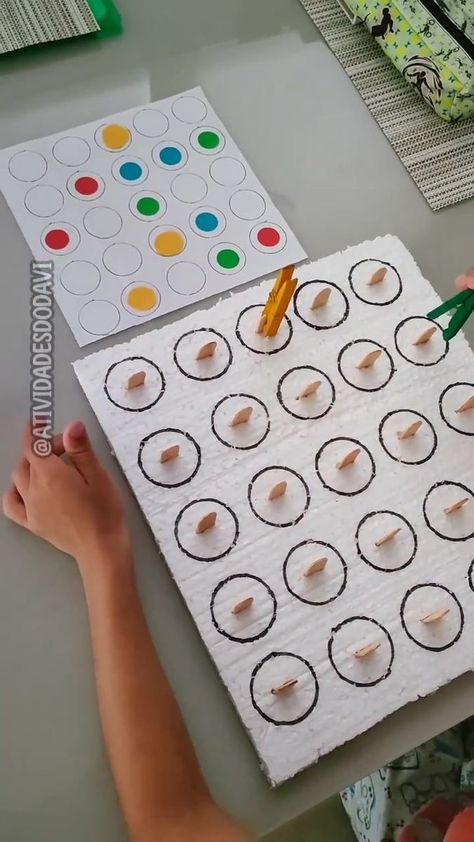 1K views · 27 reactions | // PEG SPATIAL PATTERNS // Work on spatial skills while strengthening those little finger muscles. Repost from Instagram @atividadesdodavi | By Visual Learning for Life | Facebook Muscles, Brain Gym, Kids Moves, Visual Learning, 1k Views, Preschool Ideas, From Instagram, For Life, Work On