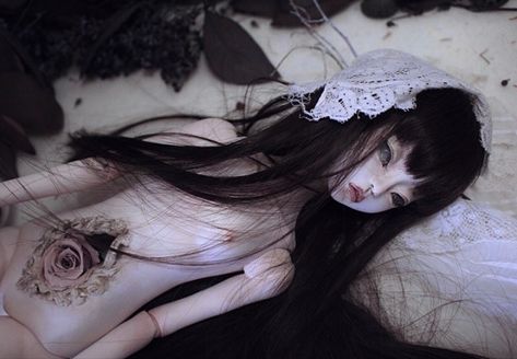 Tumblr, Figurine, Ball Jointed Dolls Aesthetic, Old Doll Aesthetic, Bjd Gothic, Mira Core, Creepy Doll Art, Bdj Dolls, Porcelain Doll Aesthetic