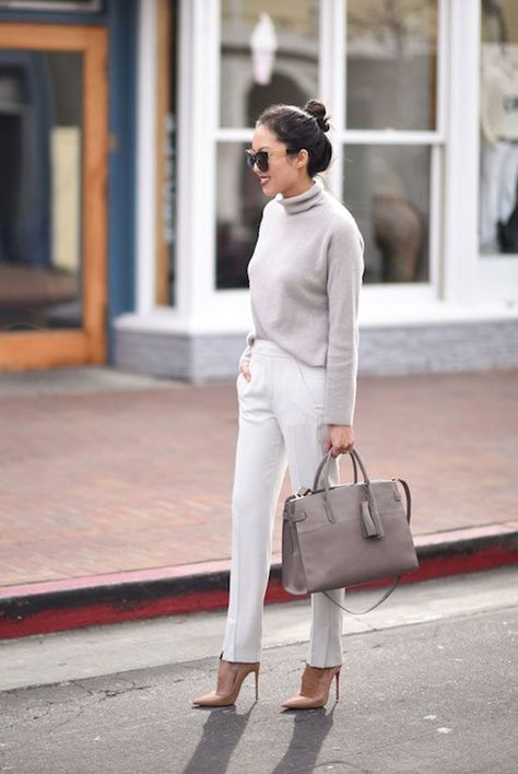 White And Grey Outfits For Women, Office Bags For Women To Work Classy, Boss Babe Outfits Classy, Bosslady Outfits, What To Wear To Office, 9 To 5 Chic, Classy Office Wear, Wear To Work Outfits, Fall Work Outfits