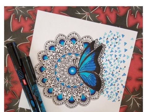 Mandala Butterfly Drawing, Mandala Art Butterfly, Zentangle Animals Art, Butterfly Mandala Art, Unique Mandala Art Design, Draw Sea Animals, Paint Mandala, Draw Sea, Doddle Art