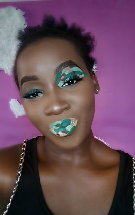This makeup was inspired by the Army Camouflage. Created with EverBeauty eye-shadow palette. Fantasy Make Up, Camo Makeup, Camouflage Makeup, Bad Gyal, Army Camouflage, Inspired Makeup, Eye Shadow Palette, Fantasy Makeup, The Army