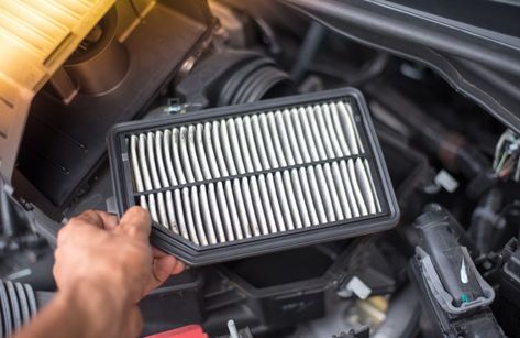 Check air filter in engine car Premium P... | Premium Photo #Freepik #photo #car #check #cleaning #transport Filter Photo, Air Car, Car Air Filter, Car Care Tips, Standard Oil, Dirty Air, Preventive Maintenance, Car Filter, Oil Change