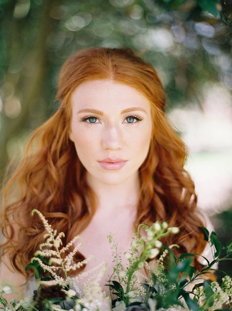 A Bride with a Fresh, Natural, Makeup Look | Matoli Keely Photography on @bajanwed via @aislesociety