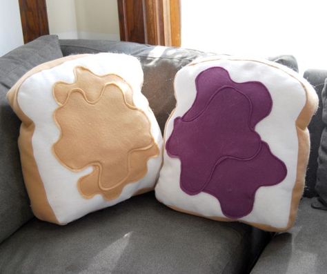 Get more decorating ideas on NOOK. http://www.barnesandnoble.com/s/Home-Decorating?keyword=Home+Decorating&store=ebook Food Pillows, Tas Mini, Food Shapes, Funky Home Decor, Peanut Butter Jelly, Christmas Gifts For Girlfriend, Creation Couture, Cute Pillows, Diy Pillows