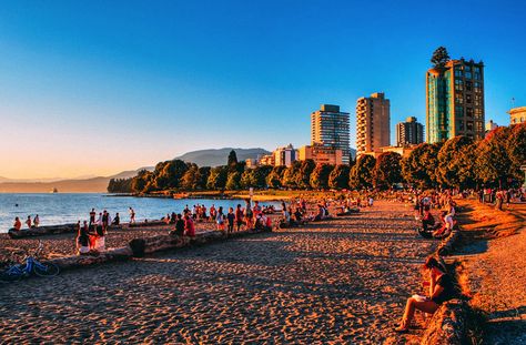 14 Fantastic Places You Have To Visit In Vancouver, Canada - Hand Luggage Only - Travel, Food & Photography Blog Vancouver Beach, Gastown Vancouver, Visit Vancouver, Vancouver Travel, Canada Photography, Granville Island, Vancouver Bc Canada, Tourist Spots, Bc Canada