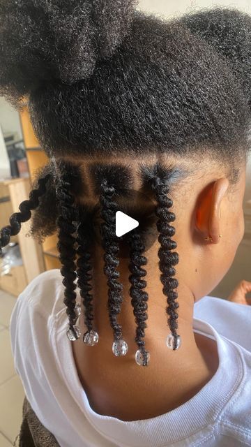 NATURAL HAIR SALON IN OWERRI on Instagram: "AFRICAN THREADING 🧵 HAIRSTYLE 💇‍♀️   To book an appointment call or WhatsApp our salon line 08064189064 OR  Visit any of our branches today   📍20b Mbonu ojike street,Ikenegbu, behind Crunchies fast food,Owerri.  📍 Plot F/30 Housing Area “B” , New Owerri , behind Rento Hotel." How To Do African Hair Threading, Hairstyle For African Women, African Braids With Threads, Women Cornrow Hairstyles Natural Hair, Band To Knots Hairstyle, Hairstyles For 4c Hair Braids, Quick Natural Updo Hairstyles, New Twist Hairstyles, Hairstyles That Don't Pull Hairline