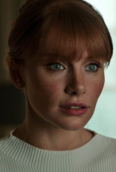 Bryce Dallas Howard Jurassic World, Bd Wong, Toby Jones, Daniella Pineda, Ted Levine, Brice Dallas Howard, Justice Smith, Rafe Spall, Claire Dearing