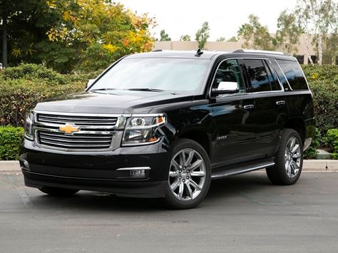 12 Best Family Cars: 2017 Chevrolet Tahoe - Kelley Blue Book