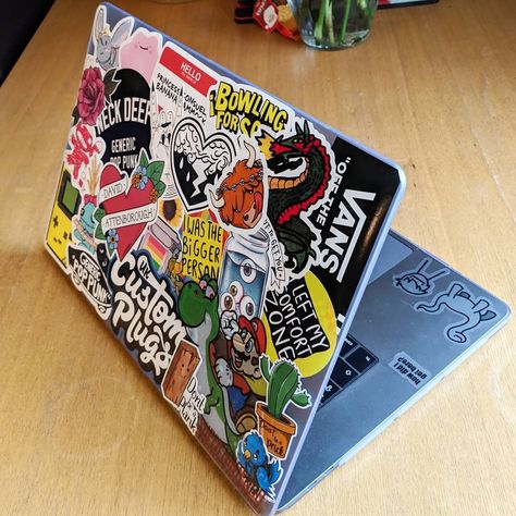 “Why just showcase your personality when not you can stick it all over your laptop? 🌻 #laptop #stickers #macbook #stickerbomb…” Laptop Covered In Stickers Mac Book, Stickers Macbook Aesthetic, Sticker Covered Laptop, Sticker Placement Ideas Laptop, Decorating My Macbook, Sticker Bombed Laptop, Stickerbomb Laptop, Laptops With Stickers, Computer With Stickers