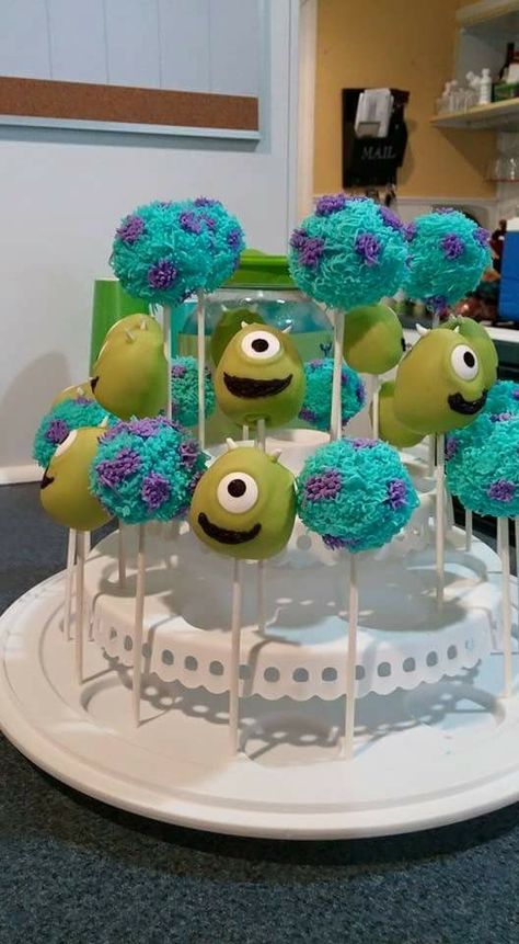 Mike Wazowski Birthday Party, Monsters Ink 1st Birthday, Two Scary Birthday Party Monsters Inc, Monsters Inc Snack Ideas, Boo Cake Monsters Inc, Monster Inc Cake Pops, Monsters Ink Party, Monster Inc Treats, Monster Inc Party Ideas 2nd Birthday