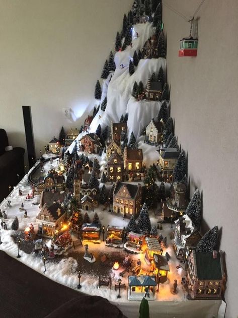 35 Stunning Christmas Village Display Ideas For Home Decoration Check more at http://home.creativeprojectideas.ml/35-stunning-christmas-village-display-ideas-for-home-decoration-8/ Christmas Village Display Ideas, Village Display Ideas, Diy Christmas Village Displays, Christmas Tree Village Display, Christmas Tree Village, Christmas Village Sets, Diy Christmas Village, Christmas Village Display, Christmas Village Houses