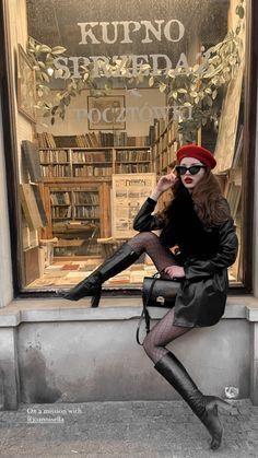 Wear Black In Summer, Socks And Flats Outfit, French Inspo Outfit, Red Barrett Outfit, Old Hollywood Outfits Casual, Basco Outfit, Parisian Fashion Aesthetic, A Touch Of Red Outfit, Leather Summer Outfit