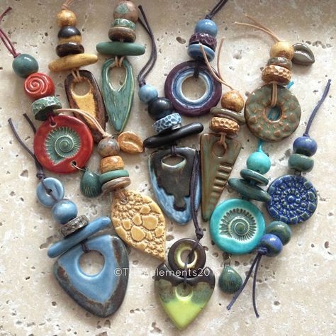 The Gossiping Goddess: Preview - 13th July shop Update... Polymer Clay Kunst, Diy Keramik, Diy Collier, Ceramic Necklace, Clay Ornaments, Polymer Jewelry, Clay Jewelry Diy, Polymer Clay Necklace, Polymer Clay Pendant