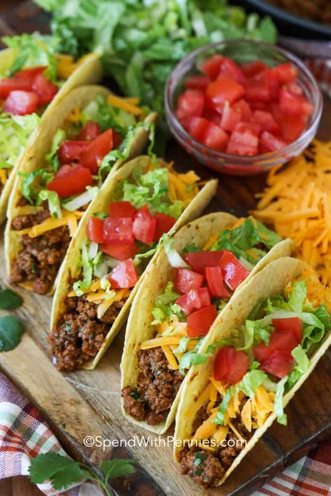 Ground beef tacos are easy to make! We use a simple homemade taco seasoning mix and use these to fill hard or soft taco shells. Taco Recipes Ground Beef, Cheeseburger Wraps, Taco Soup Recipe Easy, Fish Taco Sauce, Homemade Taco Seasoning Mix, Beef Tacos Recipes, Easy Fish Tacos, Homemade Taco Seasoning Recipe, Easy Taco Soup