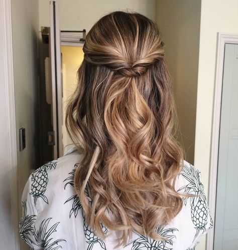 Half Up Half Down Wedding Hair Bridesmaid Simple, Half Back Formal Hair, Half Up Half Done Prom Hair, Hair Styles For Medium Length Prom, Half Up Dos For Weddings, Simple Bridal Half Up Half Down, Medium Length Prom Hairstyles Half Up, Simple Bride Hair Half Up, Half Up Half Down Hair Grad