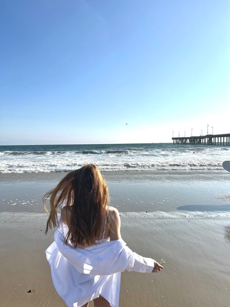 Mexico, White Shirt On Beach, Gokarna Outfit Ideas, White Shirt Beach Photoshoot, Conservative Beach Poses, Modest Beach Photoshoot, White Button Down Shirt Outfit Aesthetic, Modest Beach Pictures, Swim Cover Up Outfit