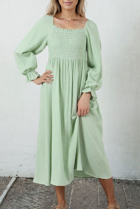 $13.7 Green Smoked Flounce Sleeve Textured Empire Waist Maxi Dress Wholesale Manche, Empire Waist Maxi, Fall Winter Shoes, Empire Waist Maxi Dress, Empire Waistline, Square Neck Dress, Textured Dress, Dresses By Length, Empire Waist Dress