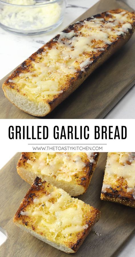 Grilled garlic bread recipe by The Toasty Kitchen. Make a batch of grilled garlic bread next time you're cooking dinner on the grill. Brushed with melted garlic-infused butter and topped with melted cheese, this garlic bread has a smoky flavor and perfectly charred edges. #grilledgarlicbread #garlicbread #cheesybread #grilling #grillingrecipes #sidedish #summerrecipes #bread #recipe Garlic Bread On The Grill, Grilled Garlic Bread, Dinner On The Grill, Summer Vegetable Recipes, Grilled Vegetable Skewers, Frozen Garlic Bread, Hard Bread, Summer Fruit Recipes, Grilled Garlic