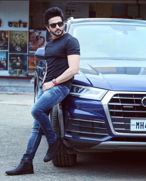 The king of kb Men Cars Photography, Boy Snaps Pic, Senior Photos Boys, Car Poses, Indian Wedding Photography Couples, Handsome Celebrities, Stylish Dp, Studio Portrait Photography, Male Models Poses