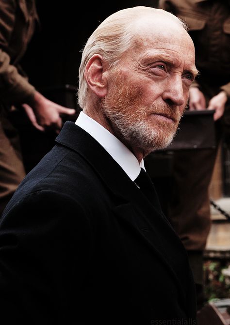 Cdr. Alastair Denniston - Charles Dance in The Imitation Game (2014). Charles Dance Game Of Thrones, Charles Dance, Young Johnny Depp, Sansa Stark, Bike Style, Celebrity Portraits, Body Poses, British Actors, Cthulhu