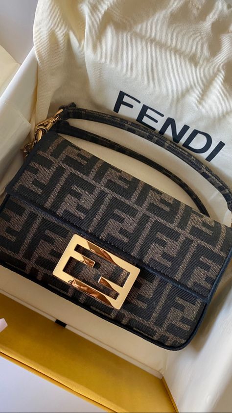 Luxury Bag Collection Aesthetic, Designer Bag Aesthetic, Fendi Aesthetic, Fendi Mini Bag, Luxury Brand Bags, Baguette Purse, Fendi Mini, Luxury Bags Collection, Fendi Bag