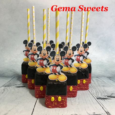 Mickey Mouse Treats Table, Mickey And Minnie Dessert Table, Mickey Mouse Rice Krispie Treats Diy, Rice Krispie Treats Mickey Mouse, Mickey Mouse Birthday Snack Table, Mickey Mouse Party Desserts, Mickey Mouse Rice Crispy Treats, Mickey Mouse Clubhouse Treat Table, Mickey Mouse Treat Table Ideas