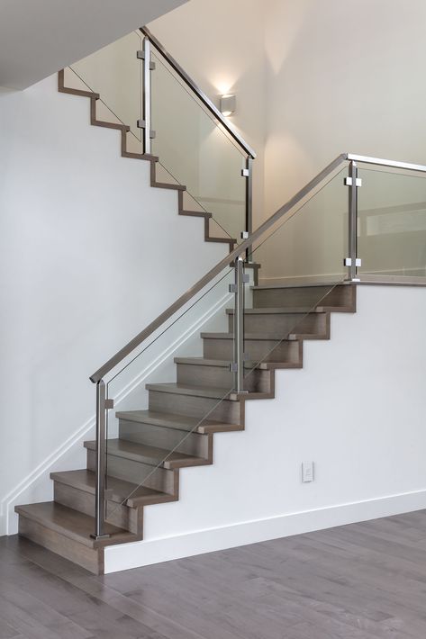 Stairs Wood Design, Interior Glass Railing Stairs, Glass Grill Design For Stairs, Glass Railing Design Stairs, Glass Stair Railings, Fabrication Door Design, Stair Glass Railing Design, Steel And Glass Railing Design, Ss Stairs Railing Design