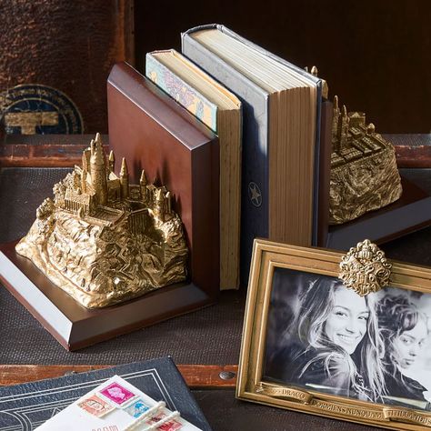 Harry Potter™ Sculpted Hogwarts™ Bookends | Pottery Barn Teen Harry Potter Office, Harry Potter Home Decor, Harry Potter Home, Harry Potter Bedroom Decor, Slytherin Ravenclaw, Ravenclaw Hufflepuff, Magical Room, Harry Potter Room Decor, Harry Potter Bedroom