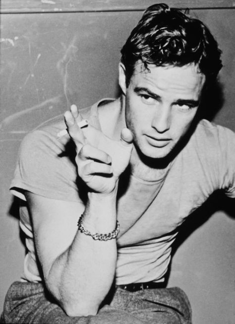 Marlon Brando's magnetic beauty in 17 vintage photos | Vogue Paris Marlon Brando James Dean, Don Vito Corleone, Last Tango In Paris, George Peppard, Michael Bolton, Old Hollywood Movie, Charles Bronson, Don Draper, Male Icon