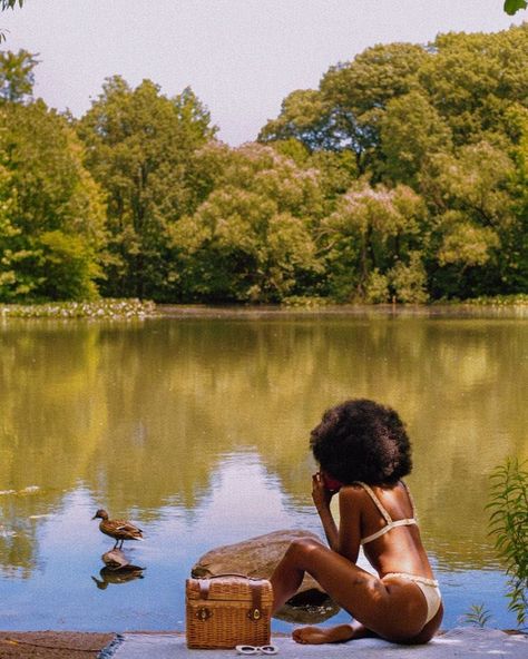 Magical Black Woman, Slow Living Black Woman, Soft Life Aesthetic Black Woman Luxury, Black Women Relaxing, Soft Skin Aesthetic, Black Woman In Nature, Black Women In Nature, Black Woman Relaxing, Soft Summer Aesthetic