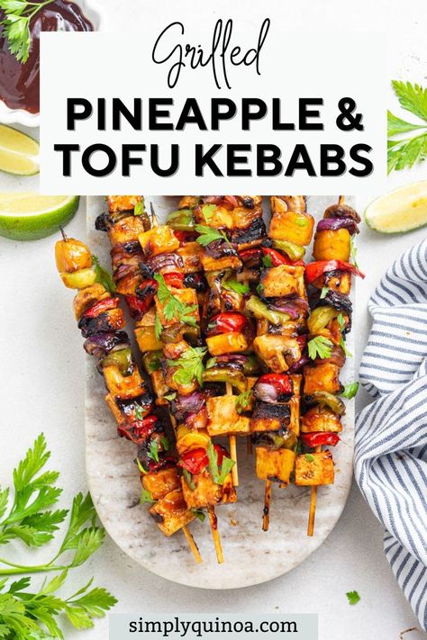 These barbecue grilled pineapple and tofu kebabs are made with fresh veggies, extra-firm tofu, and homemade vegan barbecue sauce for an easy summer cookout dinner. these fruity pineapple kebabs are a long-time favorite. They're perfectly charred with a delicious, sweet, and savory flavor. Plus, they couldn't be easier to make. Vegan Traeger Recipes, Vegetarian Cookout Food, Mexican Cookout Food, Vegetarian Recipes Summer Dinner, Easy Summer Vegan Dinners, Vegetarian Barbecue Ideas, Vegan Bbq Dishes, Vegan Dinner Sides, Vegetarian Grilled Recipes