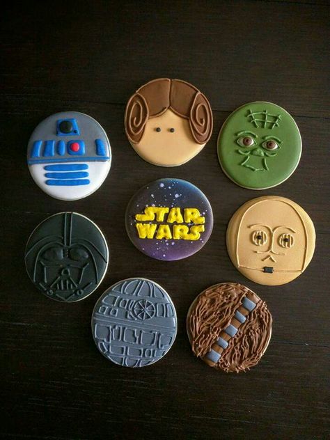 Star Wars Cookies                                                       … Star Wars Cookies Decorated, Star Wars Essen, Cookie Kits, Star Wars Cookies, Cupcakes Birthday, Decorações Com Comidas, Disney Cookies, Star Wars Cake, Star Wars Birthday Party