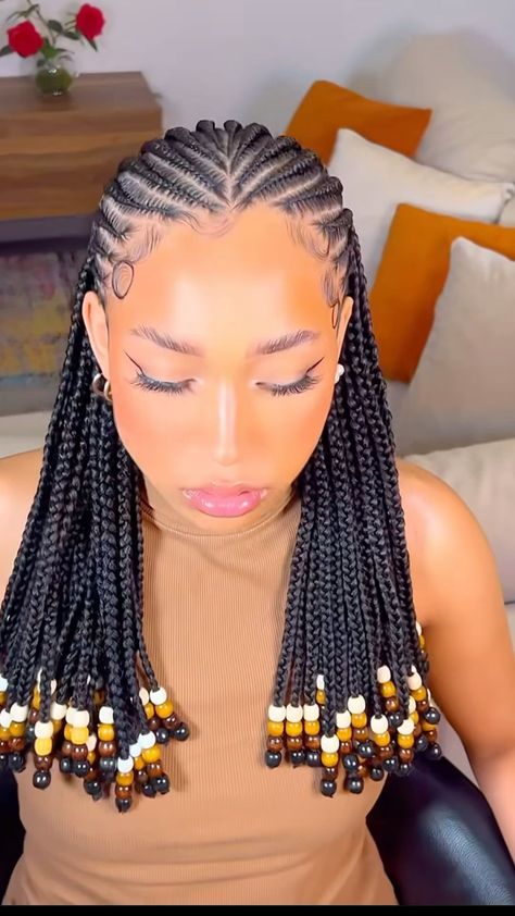 Cornrows Braids For Black Women Beads, Simple Conrow Hairstyle, Trendy Braided Hairstyles 2024, Corn Roll Hairstyle, Corn Roll Braid, Half Cornrow Half Box Braids, Wavy Cornrows Black Women, Cornrows And Singles In The Back, African Cornrows Natural Hair