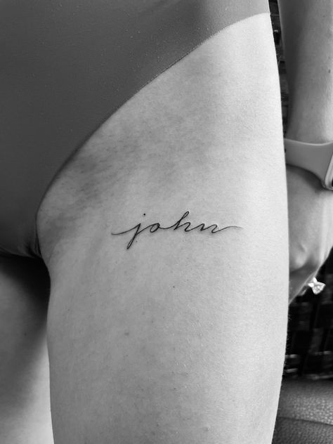 Handwritten font ladies tattoo name Script Names Tattoo, Calligraphy Name Tattoo, Name Fonts For Tattoos, Discreet Name Tattoos For Women, Written Tattoos Fonts, Fine Font Tattoo, Elegant Name Tattoos For Women, Inner Thigh Name Tattoo, Print Font Tattoo
