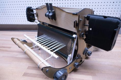 A 3D-Printed, Computer-Controlled Loom - Hackster.io Industrial Revolution, Alternative Energy, Diy Loom, Smart Person, Knitting Machines, Jacquard Loom, Show Me The Money, December 23, 3d Prints