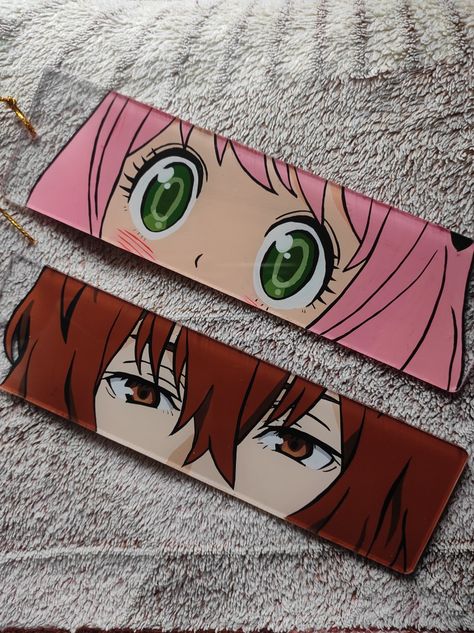 Anime glass painting, anime phonecover, anime bookmarks Croquis, Cute Anime Bookmarks, Bookmarks Handmade Anime, Marque Page Anime, Book Mark Art, Anime Bookmarks, Anime Bookmark, Cloudy Moon, Bookmark Tutorial