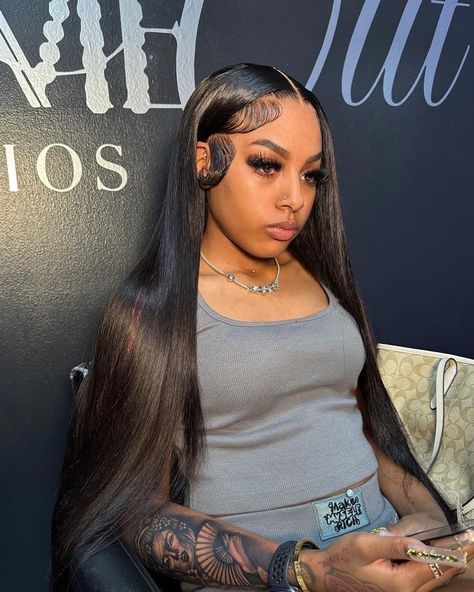 34 Inches Straight Hair, 40 Inch Bust Down Wig Middle Part, Middle Part 30 Inch Wig, Jet Black Buss Down, Middle Part Beach Waves Black Women, Layered Lace Front Wigs, Straight Frontal Wig Hairstyles, Middle Part Straight Wig, Straight Wig Hairstyles