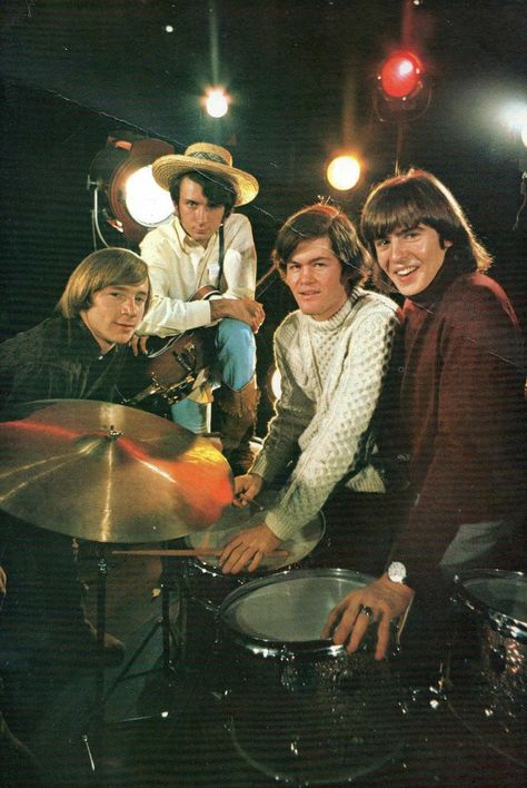 Davy Jones The Monkees, The Monkees Aesthetic, The Monkees Wallpapers, Davy Jones Monkees, Mike Nesmith, Daydream Believer, Michael Nesmith, Peter Tork, Pop Rock Bands