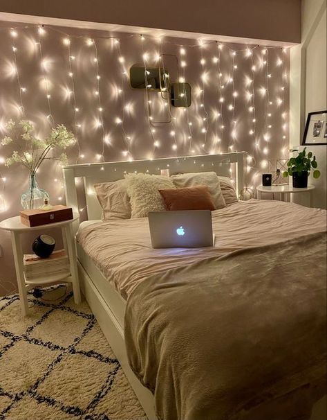 Bedroom Inspiration Cozy, Room Organization Bedroom, Room Vanity, Aesthetic Bedroom Ideas, Luxury Room Bedroom, Room Redesign, Room Stuff, Small Bedroom Decor, Bedroom Refresh